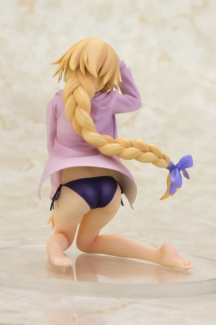 Fate/Extella Jeanne D'Arc Swimsuit Ver. 1/7 Scale Figure - Image 4