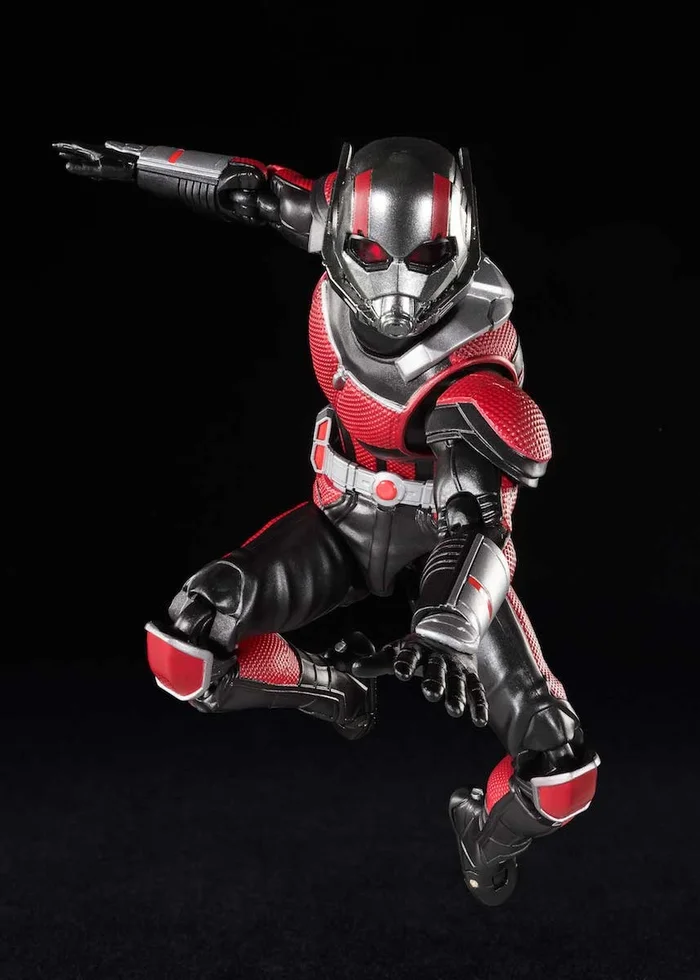 Marvel S.H.Figuarts Ant-Man And The Wasp Ant-Man W/ Ant Set - Image 5