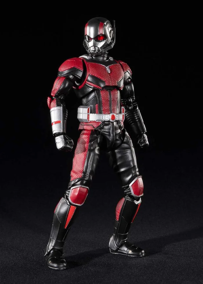 Marvel S.H.Figuarts Ant-Man And The Wasp Ant-Man W/ Ant Set - Image 2